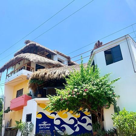 Experiencia Surf Camp Hostel Brisas de Zicatela Buitenkant foto