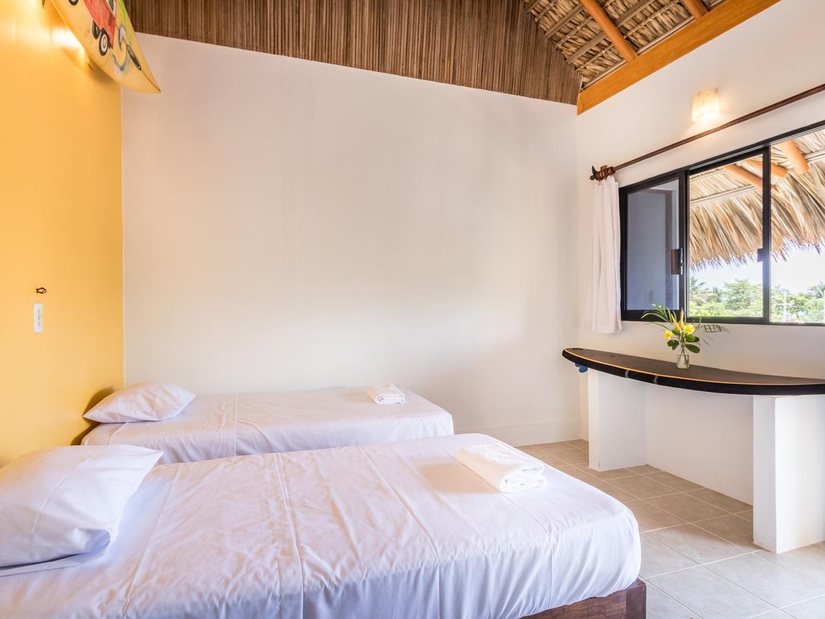 Experiencia Surf Camp Hostel Brisas de Zicatela Buitenkant foto