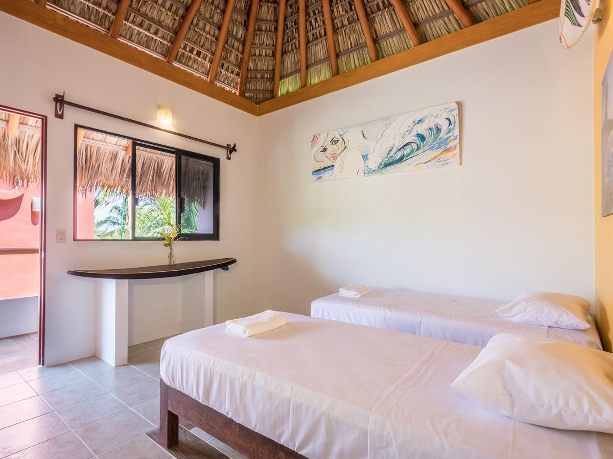 Experiencia Surf Camp Hostel Brisas de Zicatela Buitenkant foto