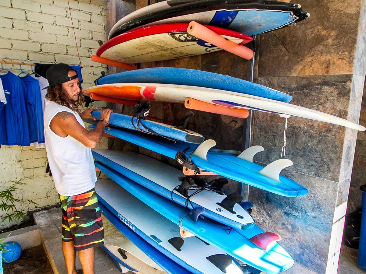 Experiencia Surf Camp Hostel Brisas de Zicatela Buitenkant foto