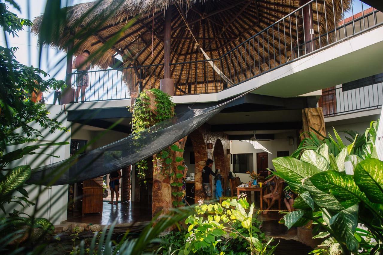 Experiencia Surf Camp Hostel Brisas de Zicatela Buitenkant foto